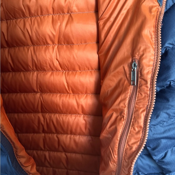 Patagonia Nano Insulated Puffer Jacket Navy Orange Trim Mens size Medium - Picture 7 of 8
